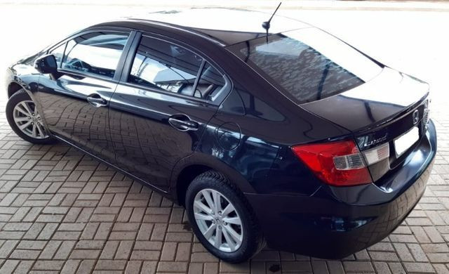 Honda Civic LXS 1.8 2013 - Foto 3
