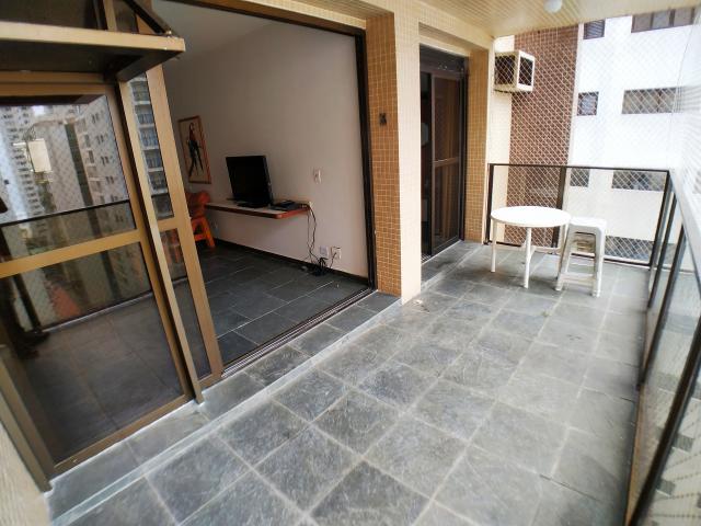 apartamento á venda - R$470 mil - 2 vagas - sacada - 3 dormitórios - vista para o mar -
