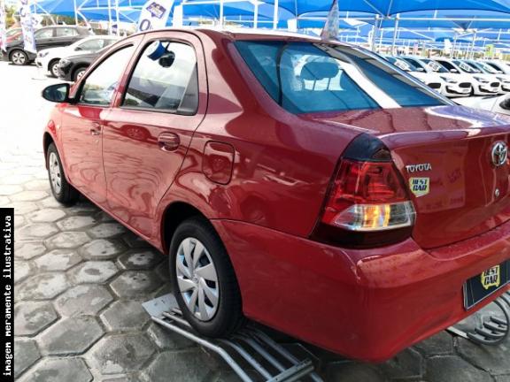 Etios Sedan - Foto 2