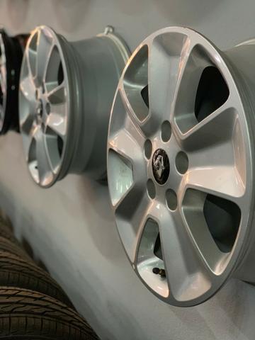 Rodas Aro 16 Renault Captur - Foto 3