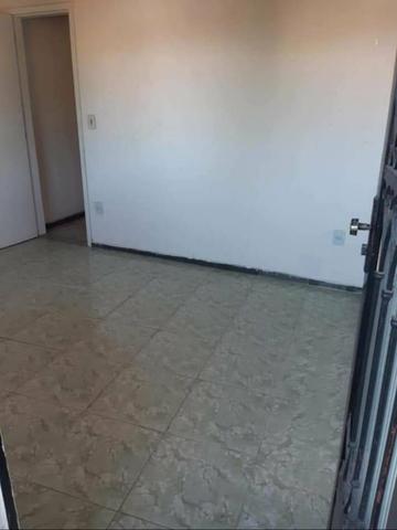 Alugo apartamento em Bacaxá (centro) - Foto 3
