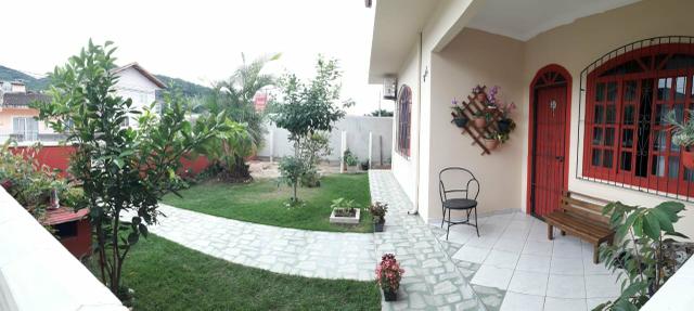 Excelente casa bem localizada - Foto 2