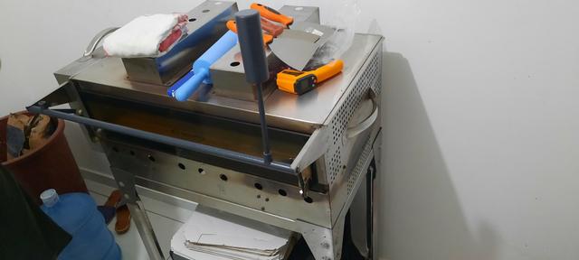Forno pizza semi novo