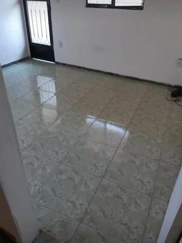 Alugo apartamento em Bacaxá (centro) - Foto 4