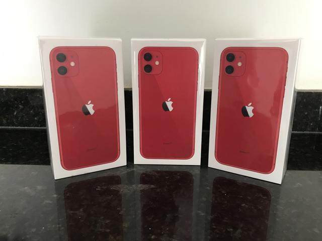 IPhone 11 64gb Red Anatel LACRADO - Foto 2