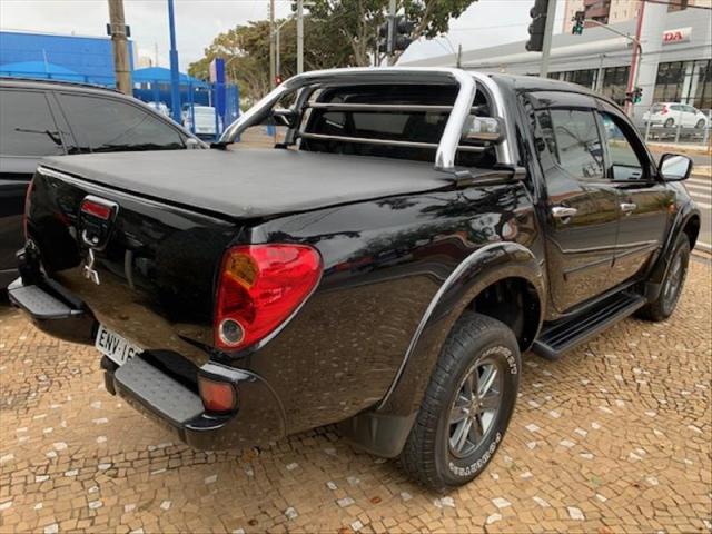 Mitsubishi L200 Triton 3.2 Hpe 4x4 cd 16v Turbo in - Foto 2