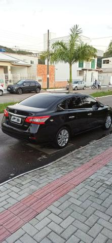 Sentra SV 2.0 Aut 2014 Couro