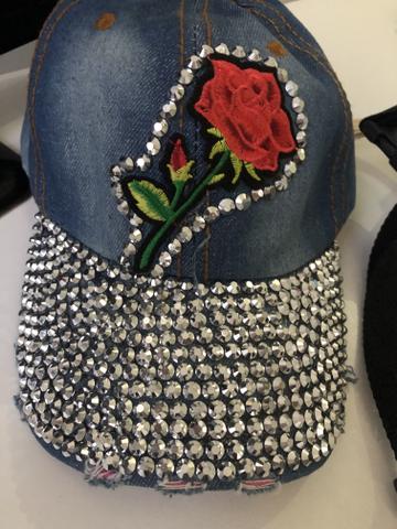Boné Feminino
