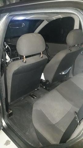 Corsa classic tô dirigindo - Foto 4