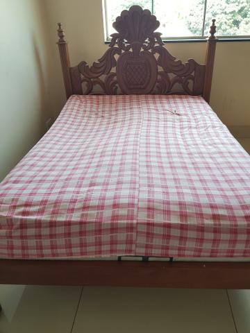 Cama Casal Entalhada Rústica