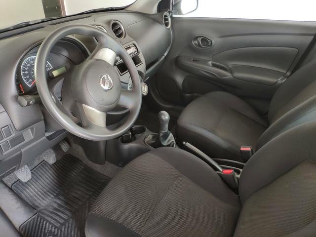 Nissan Versa 1.6 S 2013 completo, único dono - Foto 9