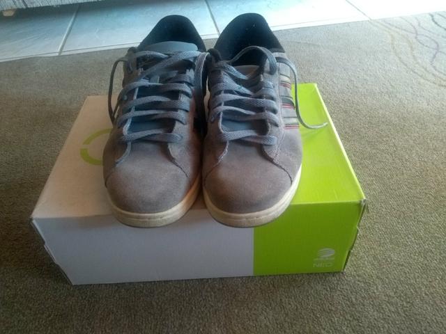 Tênis Adidas, ótimo estado de conservação!!! - Foto 4