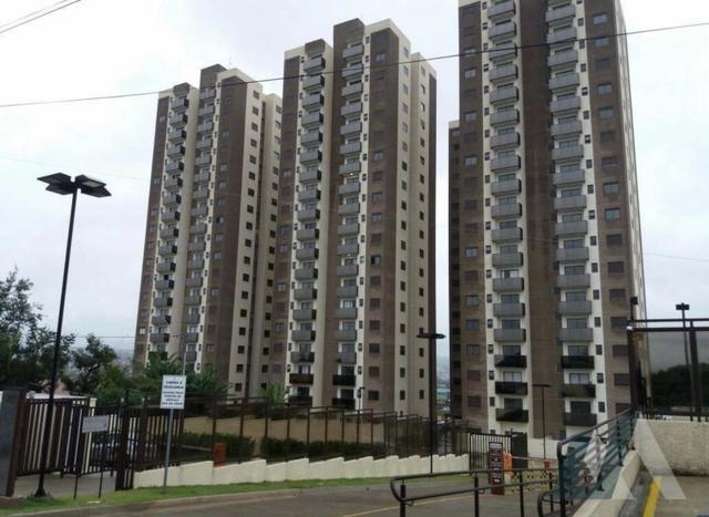 Apto Paris 52m em Andar Alto R$268.000