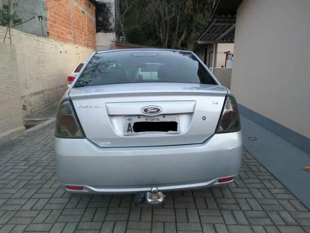 Fiesta sedan 1.6 class - Foto 5