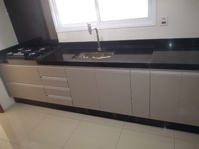 Vendo ou troco Casa Nova no Condomínio casa com 3 Suítes. casa completa - Foto 2