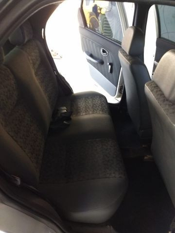 Fiat Palio 1.0 - 2007/2008 - Foto 4