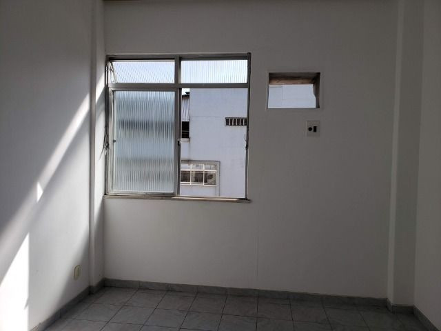 Apartamento 2 Quartos Elevador e Porteiro 24h Cascadura - Foto 8