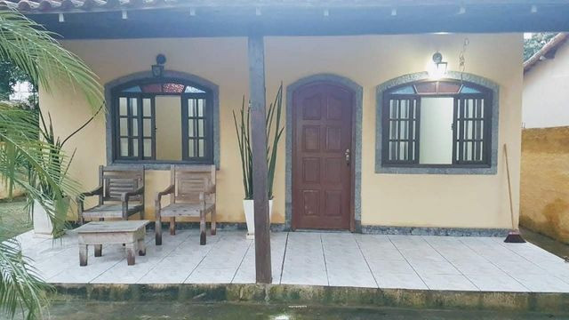 Excelente casa próximo ao centro de Maricá - Foto 2