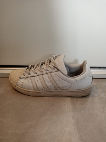 Tenis Adidas Superstar - Foto 2
