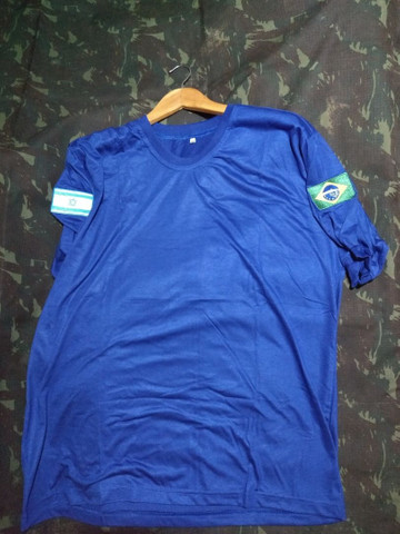 Camisetas a Venda.
