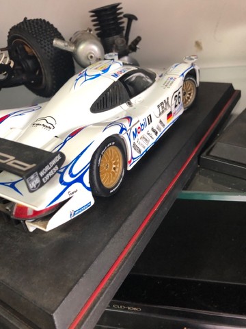 Miniatura Porsche 911 GT1 maisto 1/18 - Foto 5