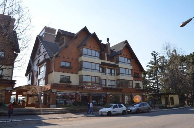 Apartamento com 4 dormitórios à venda, 404 m² por R$ 3.773.000,00 - Centro - Gramado/RS