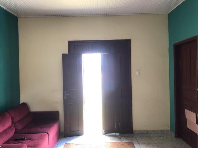 Vende ou troca uma casa na rua principal do joafra - Foto 4