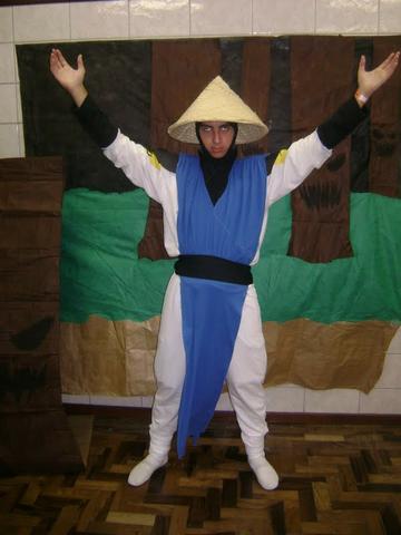 Fantasia Cosplay Raiden (Mortal Kombat)