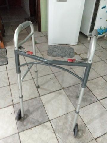 Andador R$: 150,00