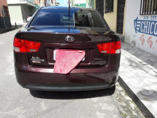 Kia Cerato - Foto 3