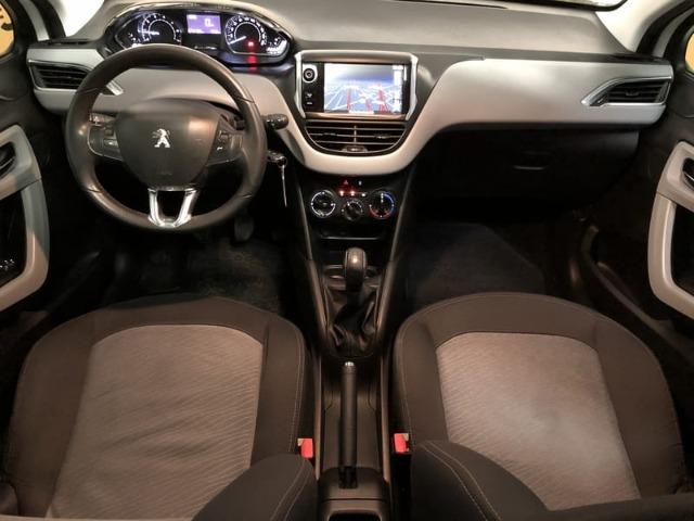 Peugeot 208 Allure 1.5 Flex Mecânico 2014 - Teto solar + GPS - - Foto 14