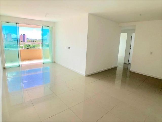 AP0645 Apartamento com 3 suítes e 3 vagas no Ed. Padre Joaquim Dourado - Foto 4
