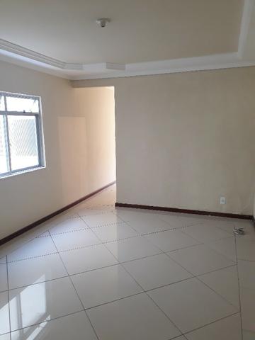 Amplo apartamento 3 quartos Cascatinha