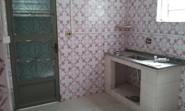 Apartamento tipo casa Olaria sala, 2 quartos,área e garagem - Foto 6
