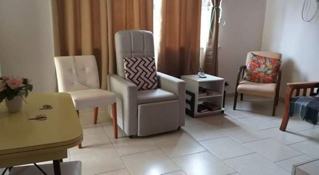 Casa linear, 142 m² com 1 quarto e 2 suítes e copa cozinha - Foto 2