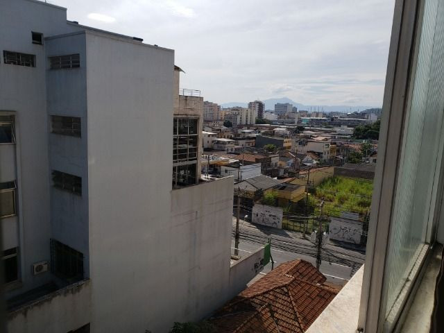 Apartamento 2 Quartos Elevador e Porteiro 24h Cascadura - Foto 18