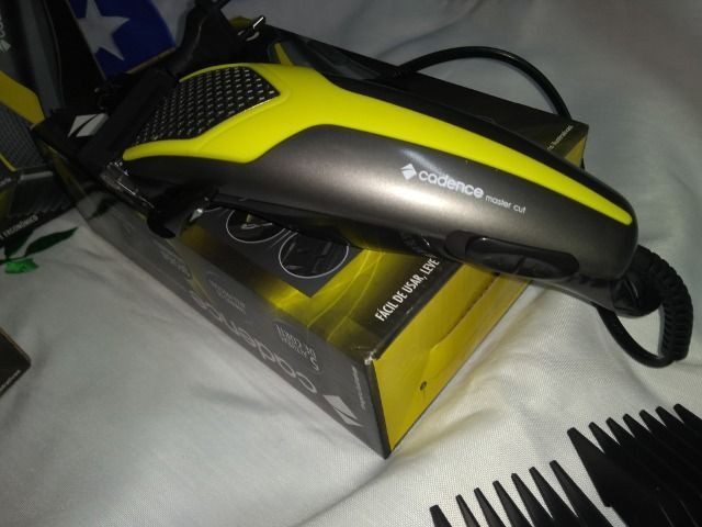 Máquina de Cortar Cabelo/Aparar barba/bigode Master Cut Cadence (nova) - Foto 2