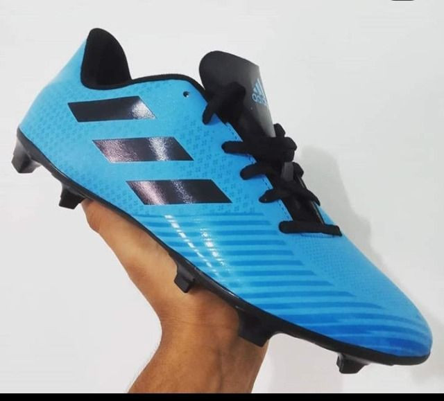 Chuteira campo adidas artilheira
