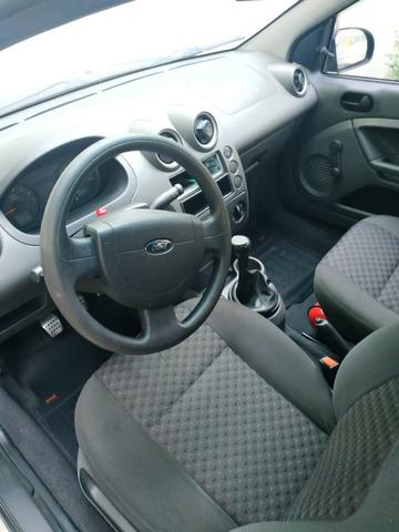 Ford Fiesta 2006/2007 1.6 flex - Foto 4
