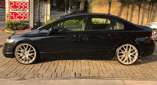 Civic 1.8 - Foto 2