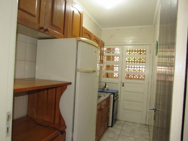Apartamento central dois dormitórios - Foto 9