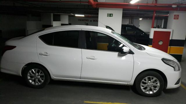 Versa - Carro de Garagem - Foto 2