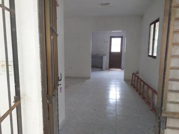 Vendo excelente casa em enseada dos corais - Foto 3