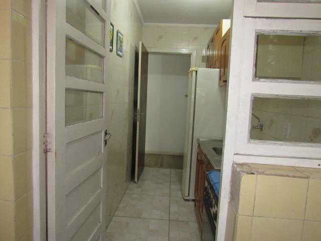 Apartamento central dois dormitórios - Foto 5