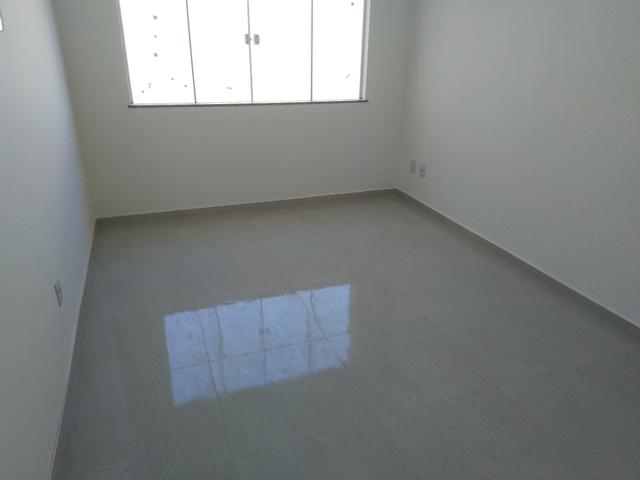 Casa colonial com fino acabamento, 03 quartos (sendo 01 suíte - Foto 12