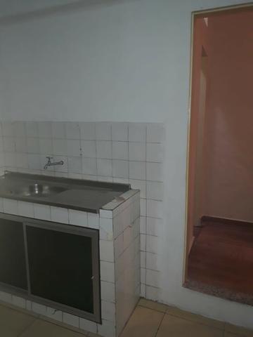 Alugo Casa em Correas - Foto 5