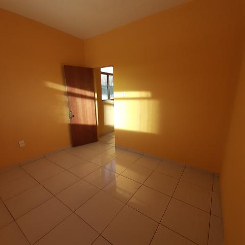 Barracão 3 cômodos + banheiro CANADÁ - Foto 3