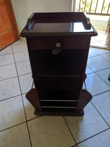 Mesa de telefone