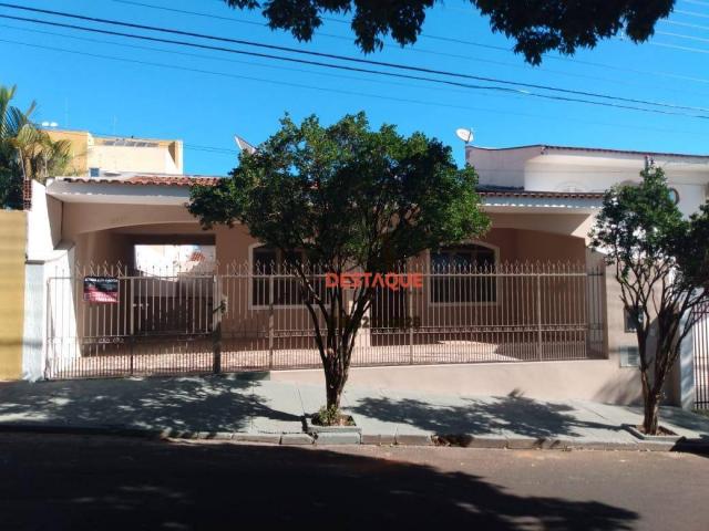 Casa com 3 dormitórios para alugar, 330 m² por R$ 2.700,00/mês - Vila Santa Helena - Presi