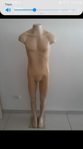 Manequins